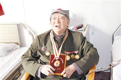 他們?yōu)槭裁磮猿职l(fā)揮余熱：赤子之心永不滅